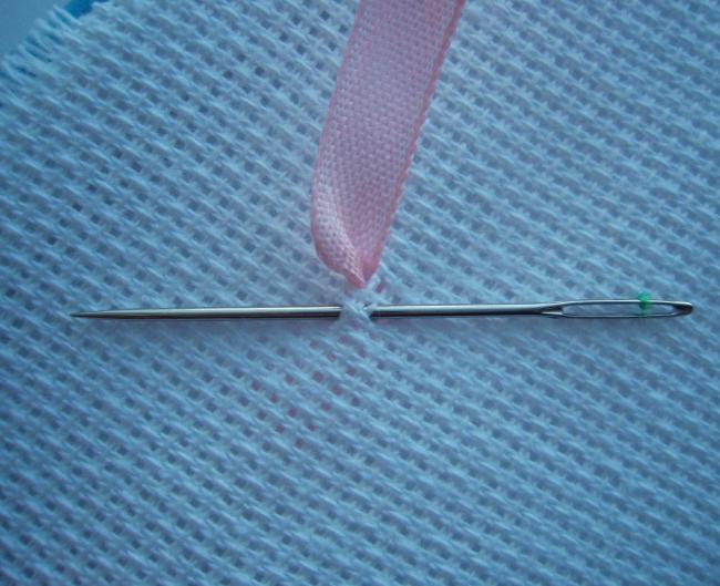 Иголка для ленточки