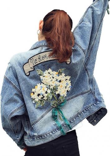 Оригинальное оформление джинсовой курточки