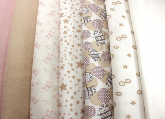 Разнообразие расцветок полотен