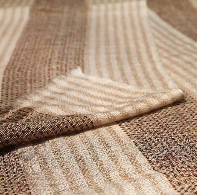 Шарф верблюжьей расцветки