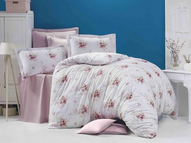 На первый взгляд между поплином и другими аналогичными материалами нет никакой разницы