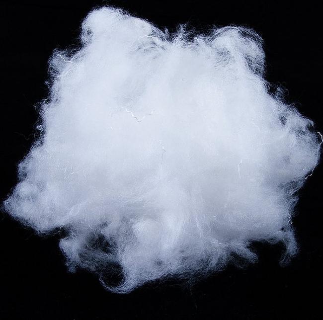 Пух превосходит полиэфир по характеристикам