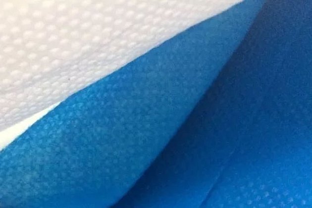 Рулон полипропиленовой ткани