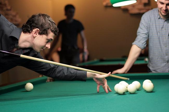 Современный бильярд