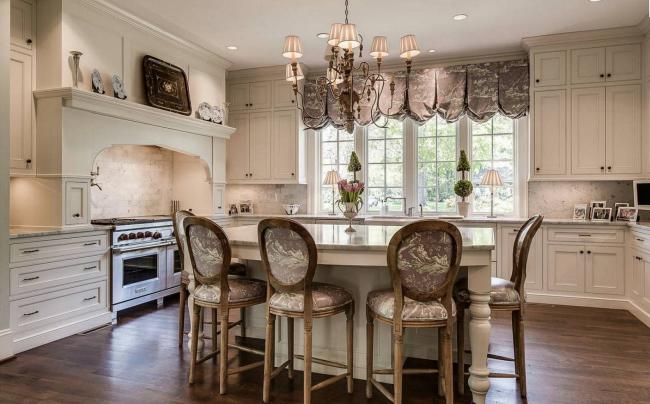 Стулья на кухне