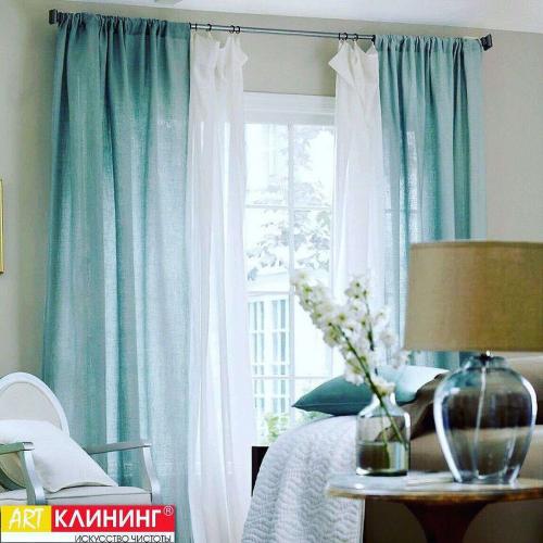 В интерьере