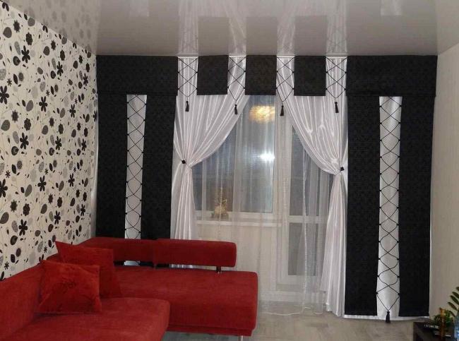 Оформление выхода на балкон